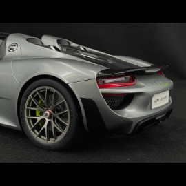 Porsche 918 Spyder Weissach Package 2013 GT Silver 1/12 Autoart 12123