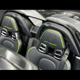 Porsche 918 Spyder Weissach Package 2013 GT Silver 1/12 Autoart 12123