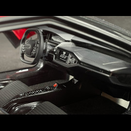 Ford GT 2017 Liquid Red / Silver Stripes 1/12 Autoart 12106