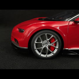 Bugatti Chiron 2017 Italienisches Rot / Nocturne Schwarz 1/12 Autoart 12113
