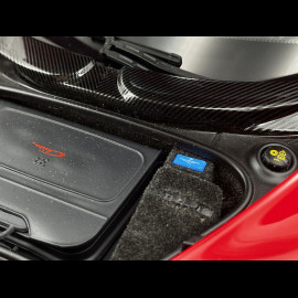 Bugatti Chiron 2017 Italian Red / Nocturne Black 1/12 Autoart 12113