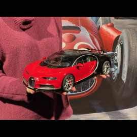 Bugatti Chiron 2017 Italian Red / Nocturne Black 1/12 Autoart 12113