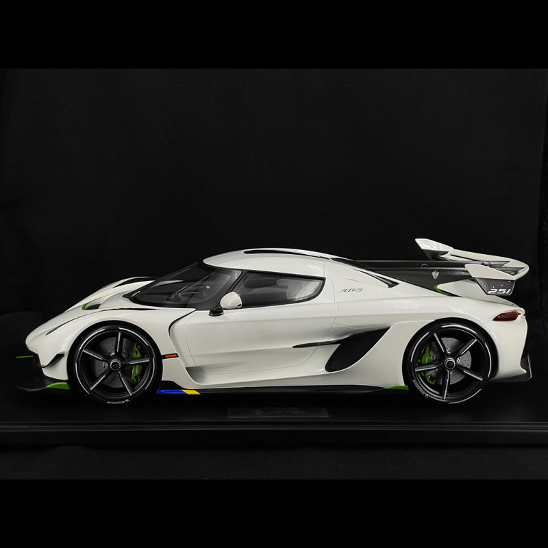 Koenigsegg Jesko 2019 Pearl White 1/8 GT Spirit GTS801301