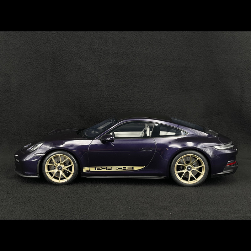 Porsche 911 GT3 Touring Typ 992 2021 Viola Metallic 1/12 GT Spirit GT937