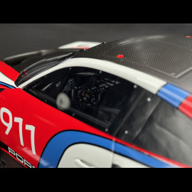 Porsche 911 GT3 R Typ 992 n° 911 Rennsport 2023 Weiß / Blau / Rot 1/18 GT Spirit GT495