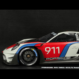 Porsche 911 GT3 R Type 992 n° 911 Rennsport 2023 White / Blue / Red 1/18 GT Spirit GT495