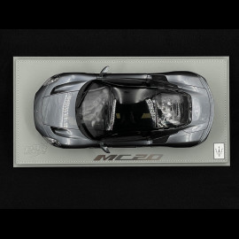 Maserati MC20 2020 Grigio Mister / Glänzendes Schwarz 1/18 BBR Models HE180051FMAS