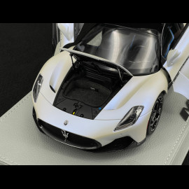 Maserati MC20 2020 Bianco Audace / Glänzendes Schwarz 1/18 BBR Models HE180051AMAS