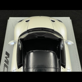 Maserati MC20 2020 Bianco Audace / Glossy Black 1/18 BBR Models HE180051AMAS