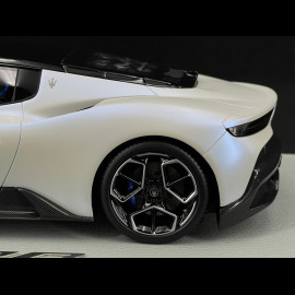 Maserati MC20 2020 Bianco Audace / Glossy Black 1/18 BBR Models P18191D1MAS