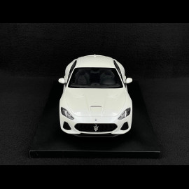 Maserati GranTurismo 2017 White 1/18 TrueScale Models 920026856