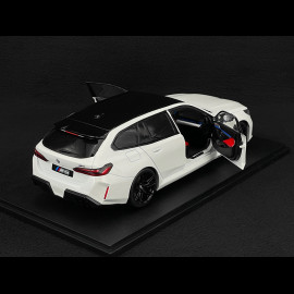 BMW M5 Touring G99 2025 Alpine White Solid 1/18 Solido S1814802
