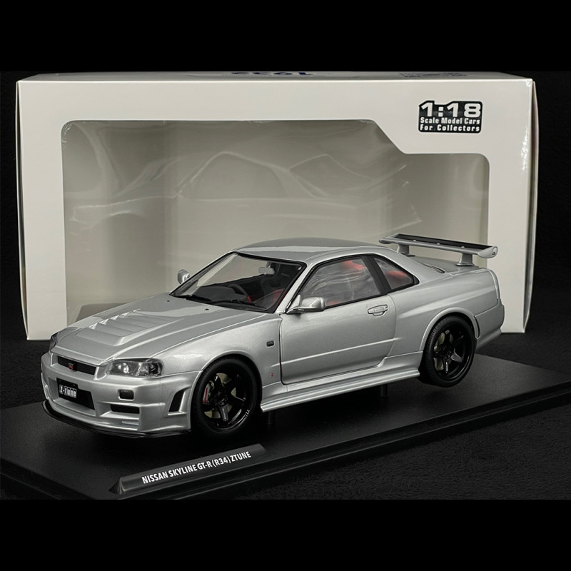 Nissan Skyline GT-R R34 Z Tune 1999 Silver 1/18 Solido S1804312