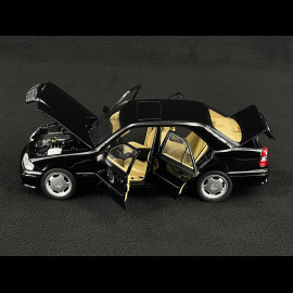 Mercedes-Benz C36 AMG 1993 Obsidian Black Metallic 1/18 Norev 183381