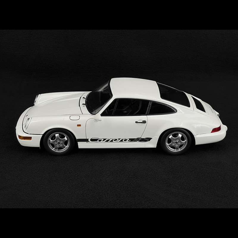 Porsche 911 Carrera RS Typ 964 Cup Felgen mit Aufklebern 1992 Weiß 1/12 KK Scale KKDC120241C