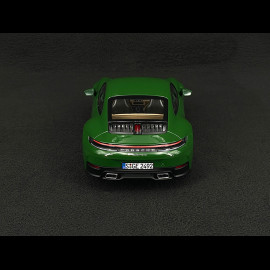 Porsche 911 Carrera Typ 992.2 2025 Irischgrün 1/18 Norev 187172