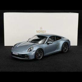 Porsche 911 Carrera Typ 992.2 2025 Polar Silber 1/18 Norev 187170