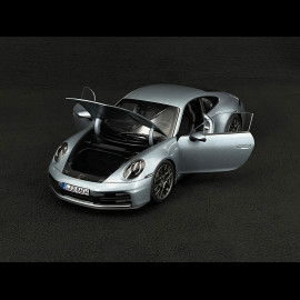 Porsche 911 Carrera Typ 992.2 2025 Polar Silber 1/18 Norev 187170