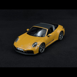 Porsche 911 Targa 4 GTS Type 992.2 2025 Bahama Yellow 1/18 Norev 187190