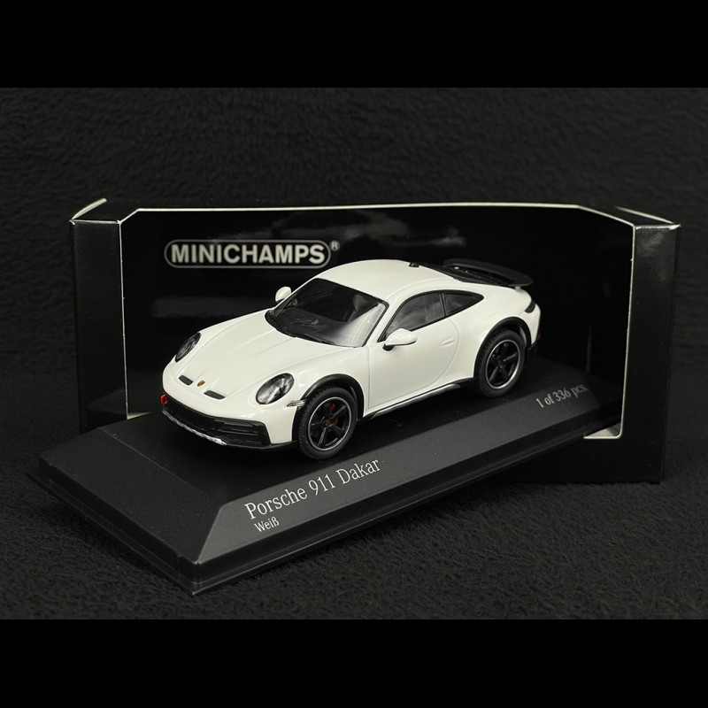 Porsche 911 Dakar Typ 992 2022 Weiß 1/43 Minichamps 410062070
