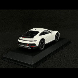 Porsche 911 Dakar Type 992 2022 White 1/43 Minichamps 410062070