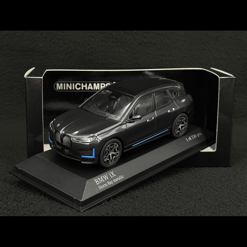 BMW iX 2023 Grau Metallic 1/43 Minichamps 410024300