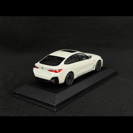 BMW i4 M50 2022 Weiß Metallic 1/43 Minichamps 410024000