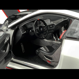 BMW M4 CSL 2023 Mattweiß 1/18 Minichamps 110023022