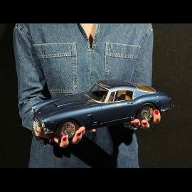 Ferrari 250 GT SWB Passo Corto 1961 Blau Metallic 1/12 KK Scale KKDC120293