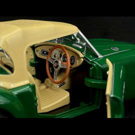 MGA MK1 Softtop 1959 Grün / Creme 1/18 Triple9 T9-1800165