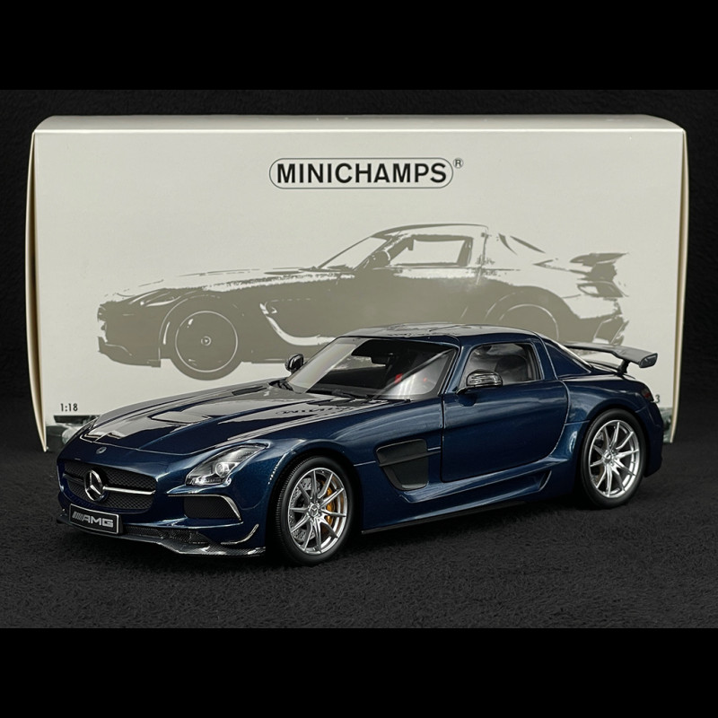 Mercedes-Benz SLS AMG Black Series 2013 Daytonablau 1/18 Minichamps 110033026