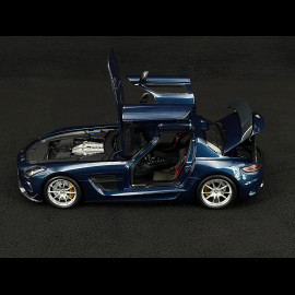 Mercedes-Benz SLS AMG Black Series 2013 Daytonablau 1/18 Minichamps 110033026