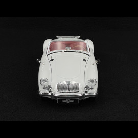 MGA MK2 A1600 Convertible 1961 White 1/18 Triple9 T9-1800164