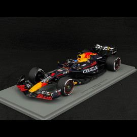 Max Verstappen Red Bull RB20 n° 1 Winner World Championship 2024 F1 with Pit Board 1/18 Spark 18S666