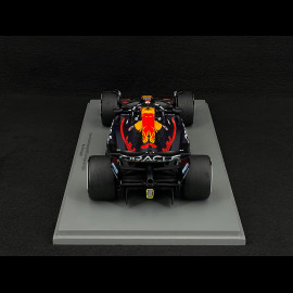 Max Verstappen Red Bull RB20 n° 1 Sieger Weltmeisterschaft 2024 F1 mit Pit Board 1/18 Spark 18S666
