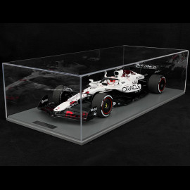 Max Verstappen Red Bull RB21 n° 1 Winner Japanese GP 2025 F1 with Pit Board 1/12 Spark 12S054