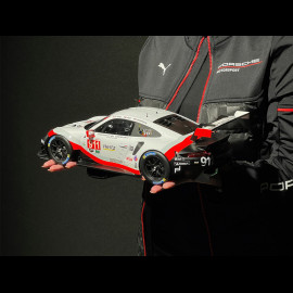 Porsche 911 RSR Typ 991 n° 911 24h Daytona 2018 1/12 Ixo LEGT12001