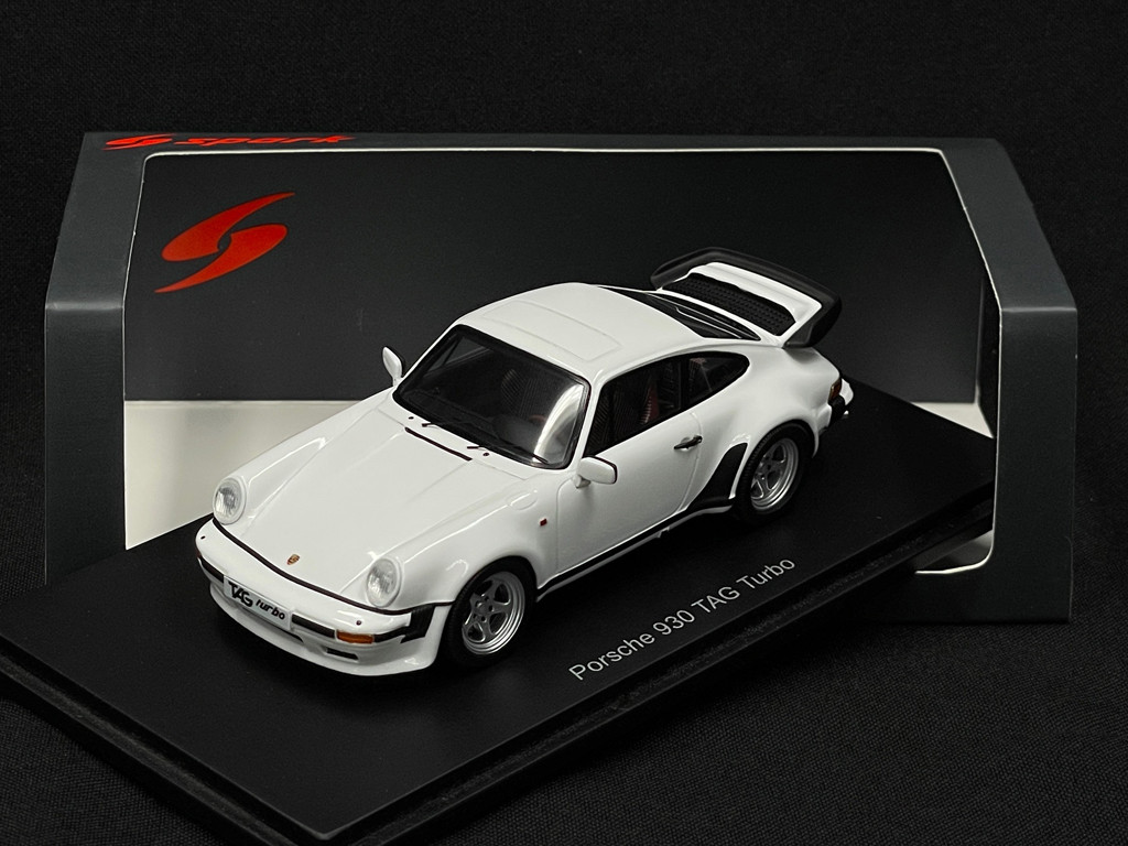 Porsche 911 Turbo Type 930 TAG Turbo 1983 White 1/43 Spark S4499