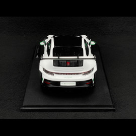 Porsche 911 GT3 RS Typ 992 2024 Tribute To 1972 Carrera RS Weissach Package Weiß / Grüne Streifen 1/18 Solido S1812107