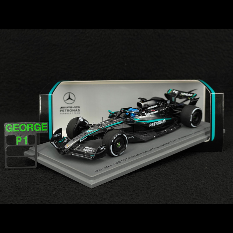 George Russell Mercedes W16 n° 63 Winner Canadian GP 2025 with Pit Board 1/43 Spark S9616