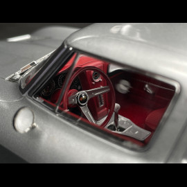 Chevrolet Corvette Stingray 1963 Sebring Silver 1/18 Norev 189052