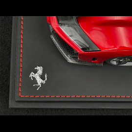 Ferrari F80 2024 Rosso Supercar / Zweifarbige Carbonfelgen 1/18 BBR Models P18253H