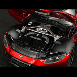 Aston Martin Vantage 2019 Hyperrot 1/18 AutoArt 70277
