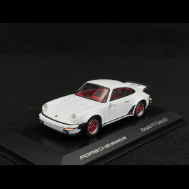 Porsche 911 Turbo 3.0 Typ 930 1975 Weiß / Rot 1/43 Welly MAP01993124