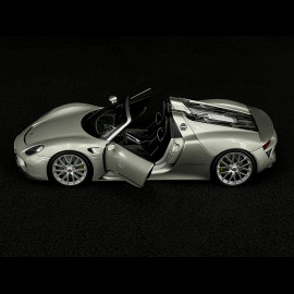 Porsche 918 Spyder 2014 Silber 1/24 Welly MAP02484824