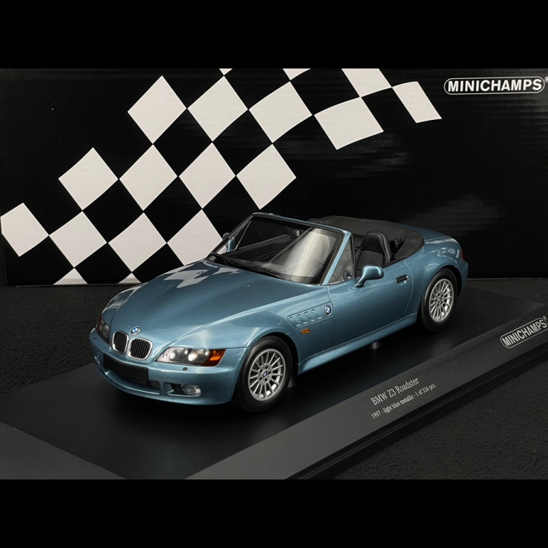 BMW Z3 Roadster 1997 Hellblau Metallic 1/18 Minichamps 155024130