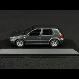 Volkswagen Golf IV 1999 Metallic-Grau 1/43 Minichamps 940056060