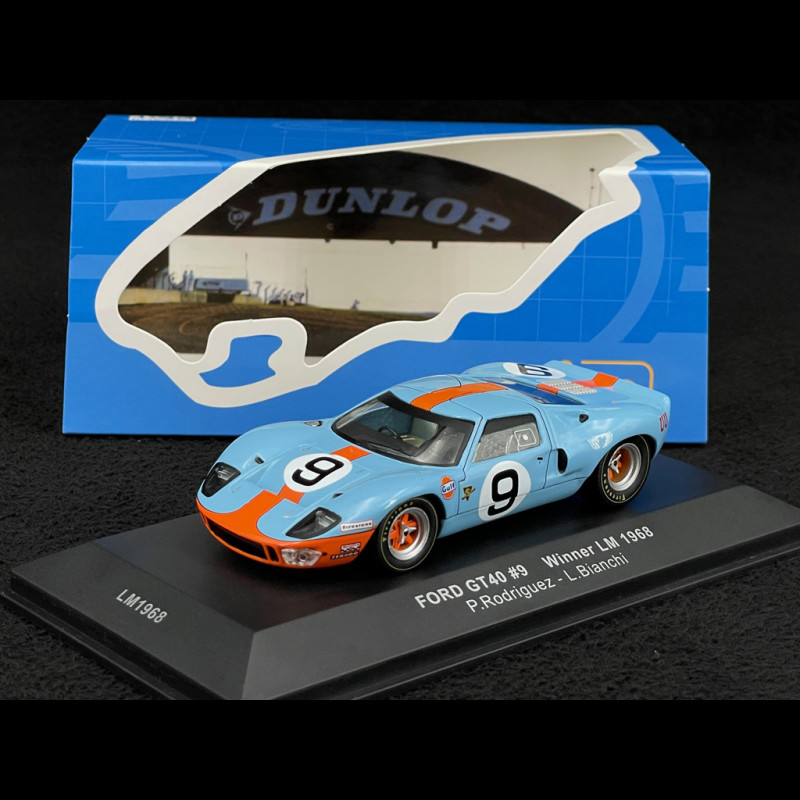 Ford GT40 n° 9 Gulf Winner 24h Le Mans 1968 1/43 Ixo LM1968