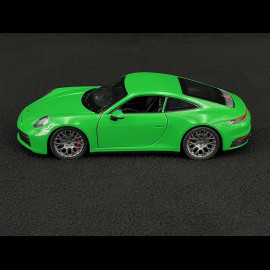 Porsche 911 Carrera 4S Typ 992 2019 Pythongrün 1/24 Welly MAP02496023