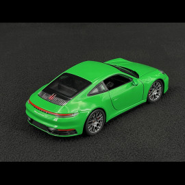 Porsche 911 Carrera 4S Type 992 2019 Python Green 1/24 Welly MAP02496023